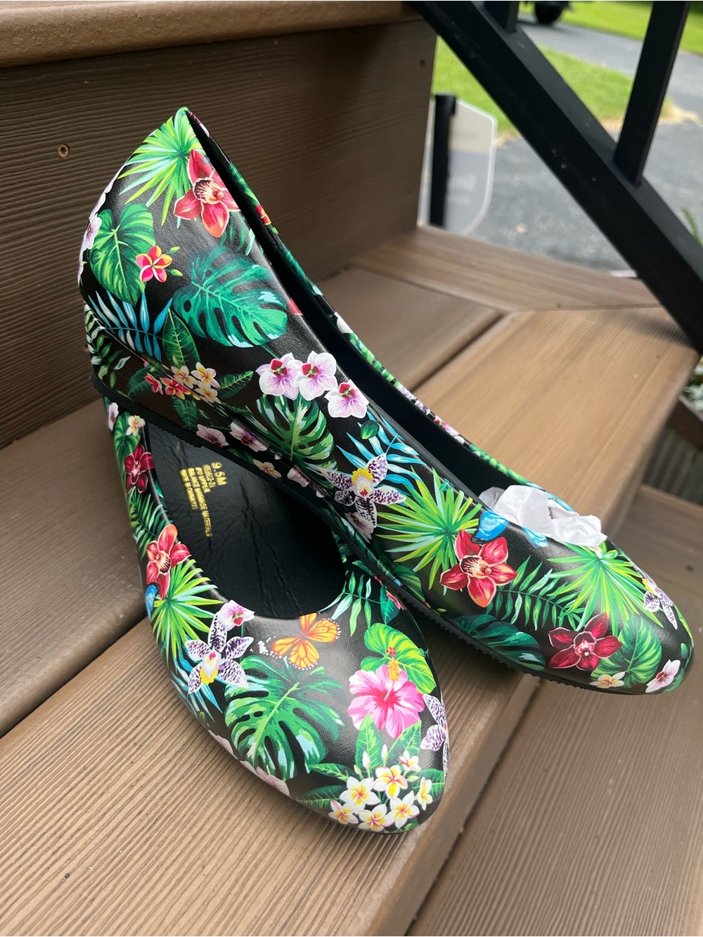 Tropical Floral Ballet Flats for Women - Black/Green